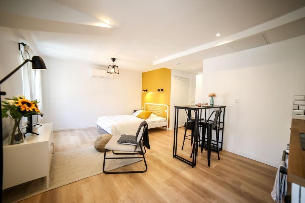 Studio Cosy Equipe, Centre Ville Orange  Extérieur photo